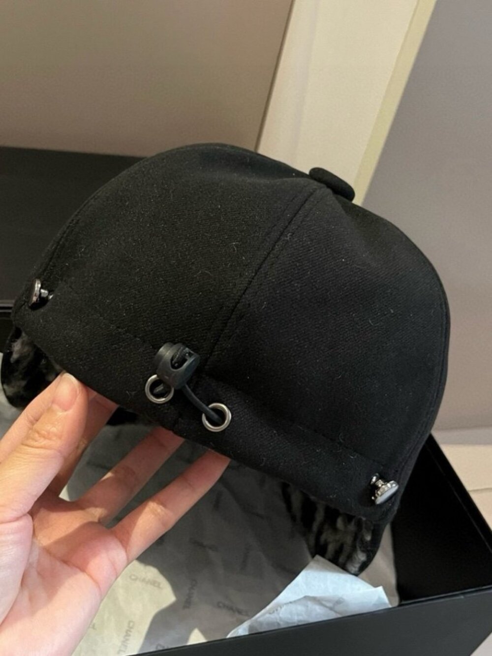 GoodPrada hat - Picture 2 of 6